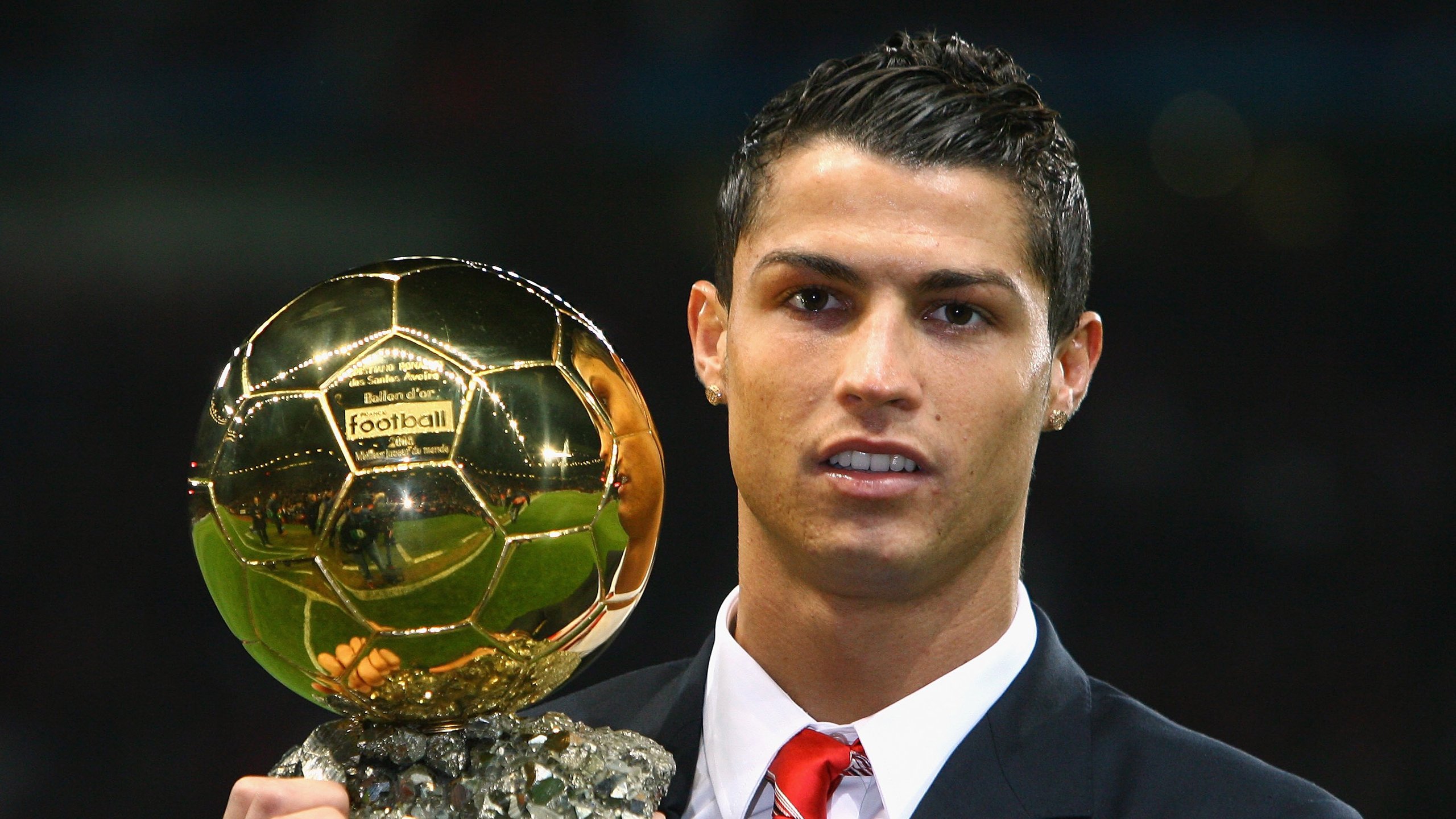 美洲杯精彩纷呈：明星演绎绿茵奇迹！，美洲杯巨星